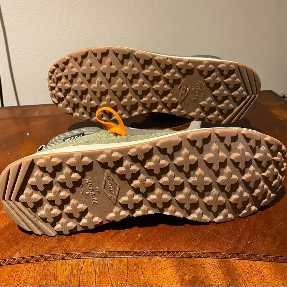 Men's Merrell Ashford Chukka Size 13 Orange/Green EUC